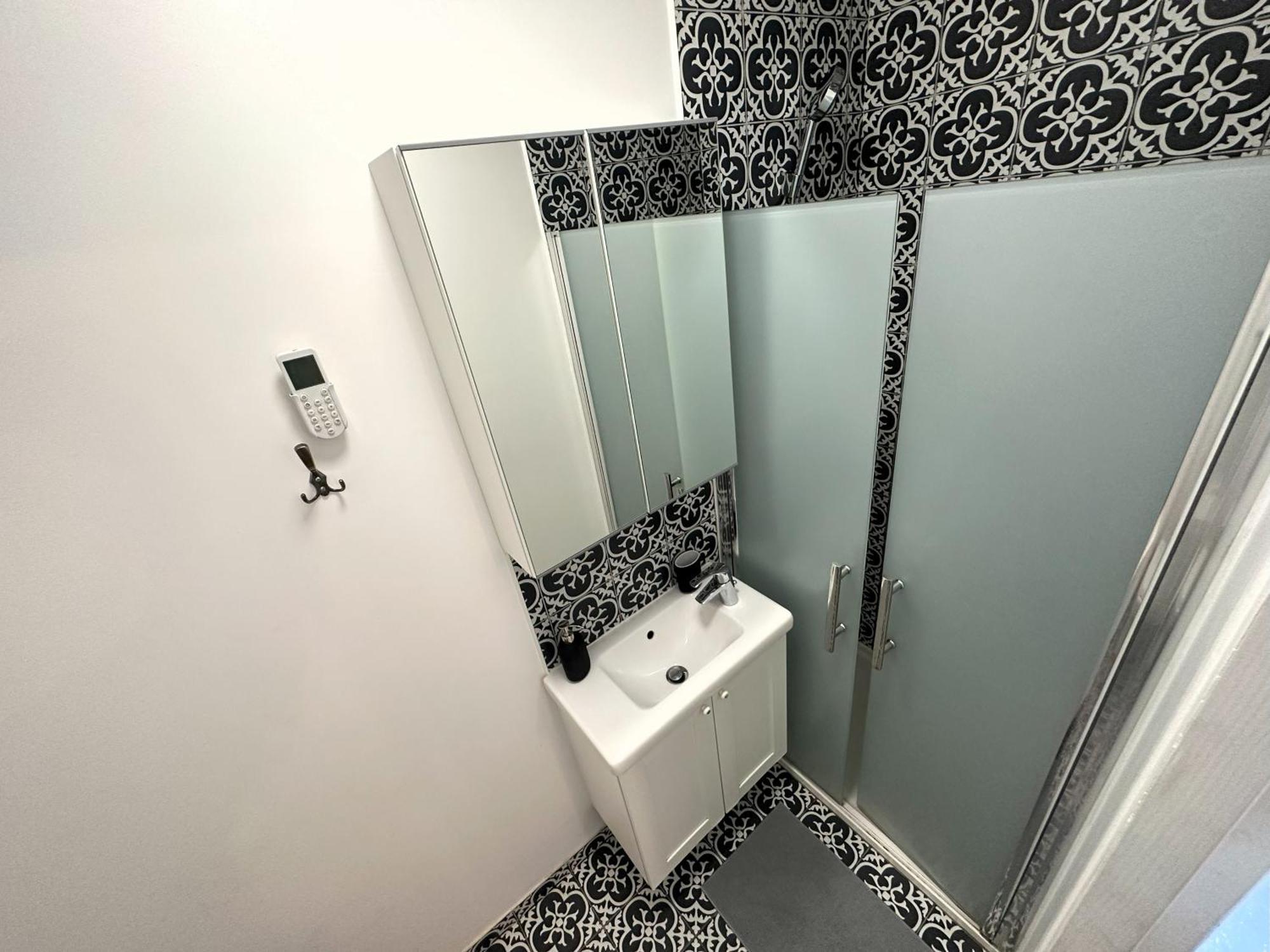 Atelier Casanova Apartment Vitry-sur-Seine Bagian luar foto