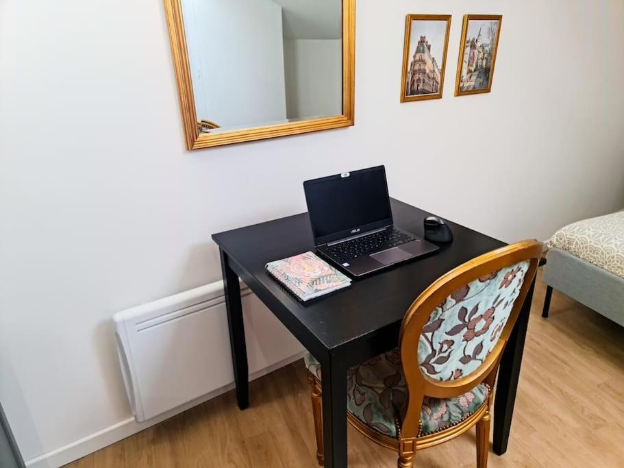 Atelier Casanova Apartment Vitry-sur-Seine Bagian luar foto