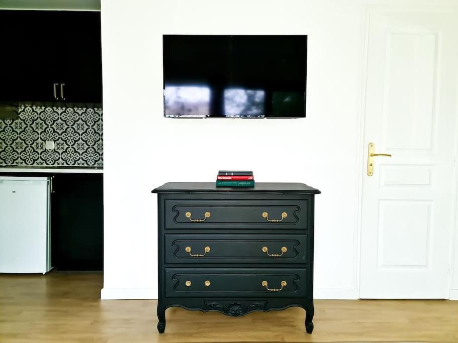 Atelier Casanova Apartment Vitry-sur-Seine Bagian luar foto