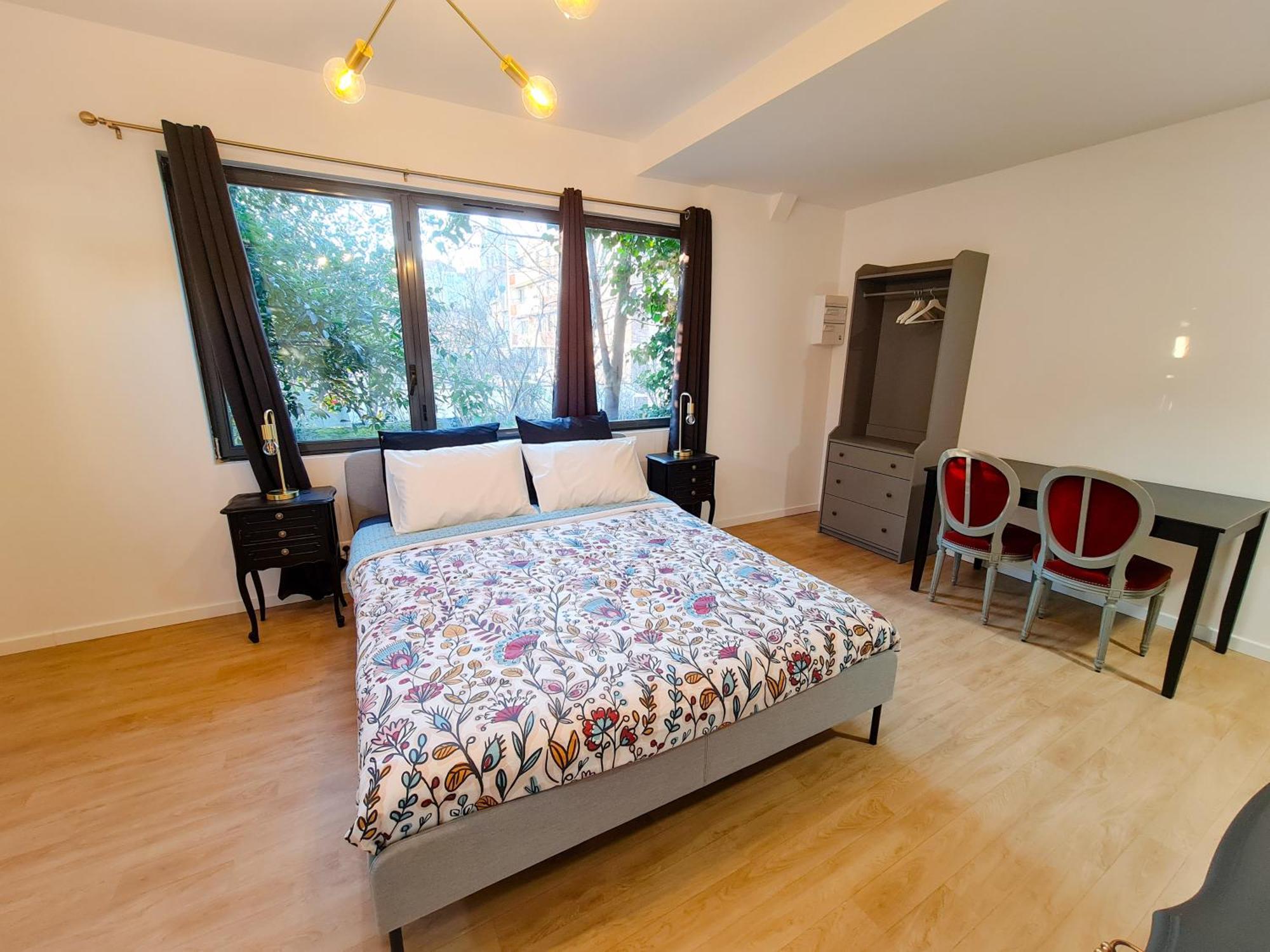 Atelier Casanova Apartment Vitry-sur-Seine Bagian luar foto
